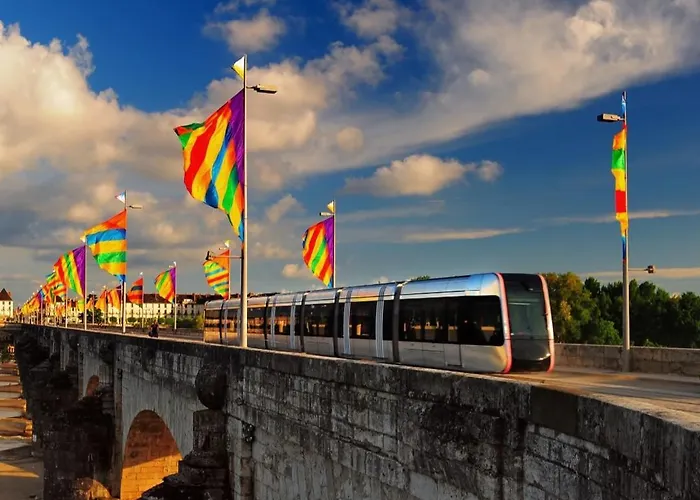 Cocon Cosy Hyper-centre Ideal 4 Personnes Daire Tours